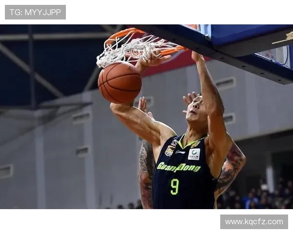 深圳乒乓球队在全国锦标赛中以72分稳居积分榜首位